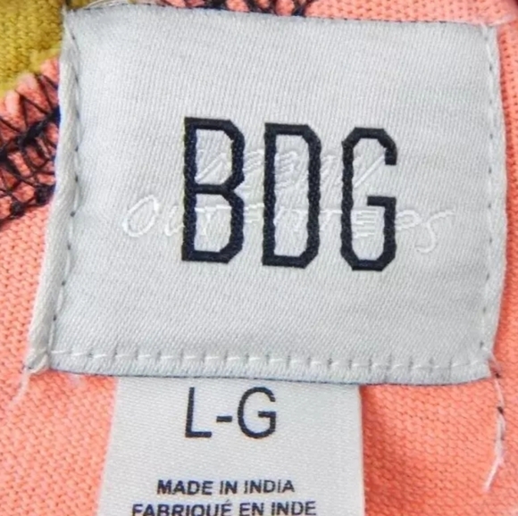 BDG Urban Outfitters Pieced Patchwork Tee - Picture 4 of 5